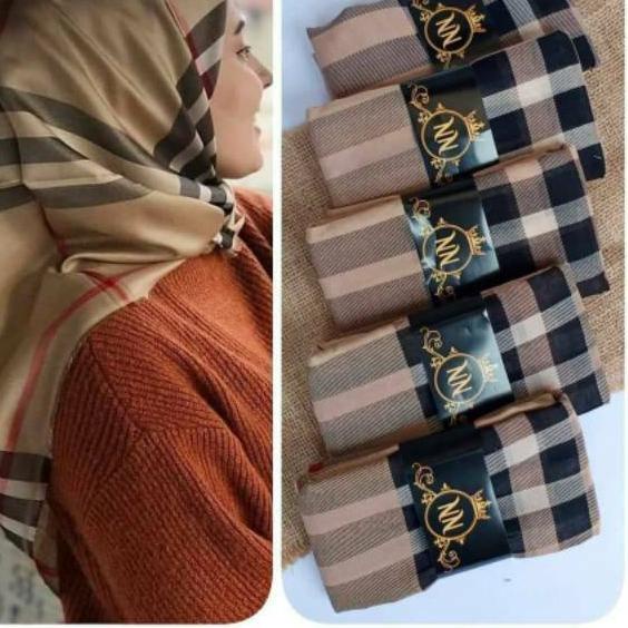 Terjangkau HIJAB SEGI EMPAT BURBERRY KERUDUNG  ~