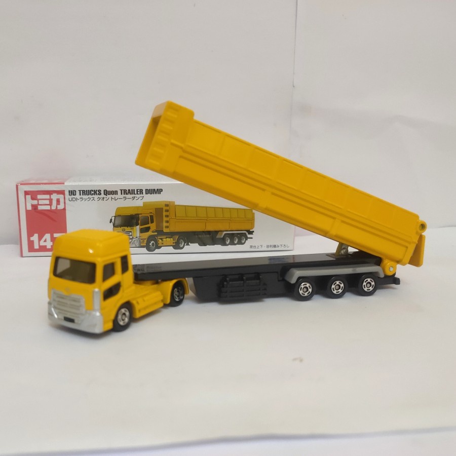 Tomica no 147 UD Trucks Quon Trailer 50th anniversary diecast truk