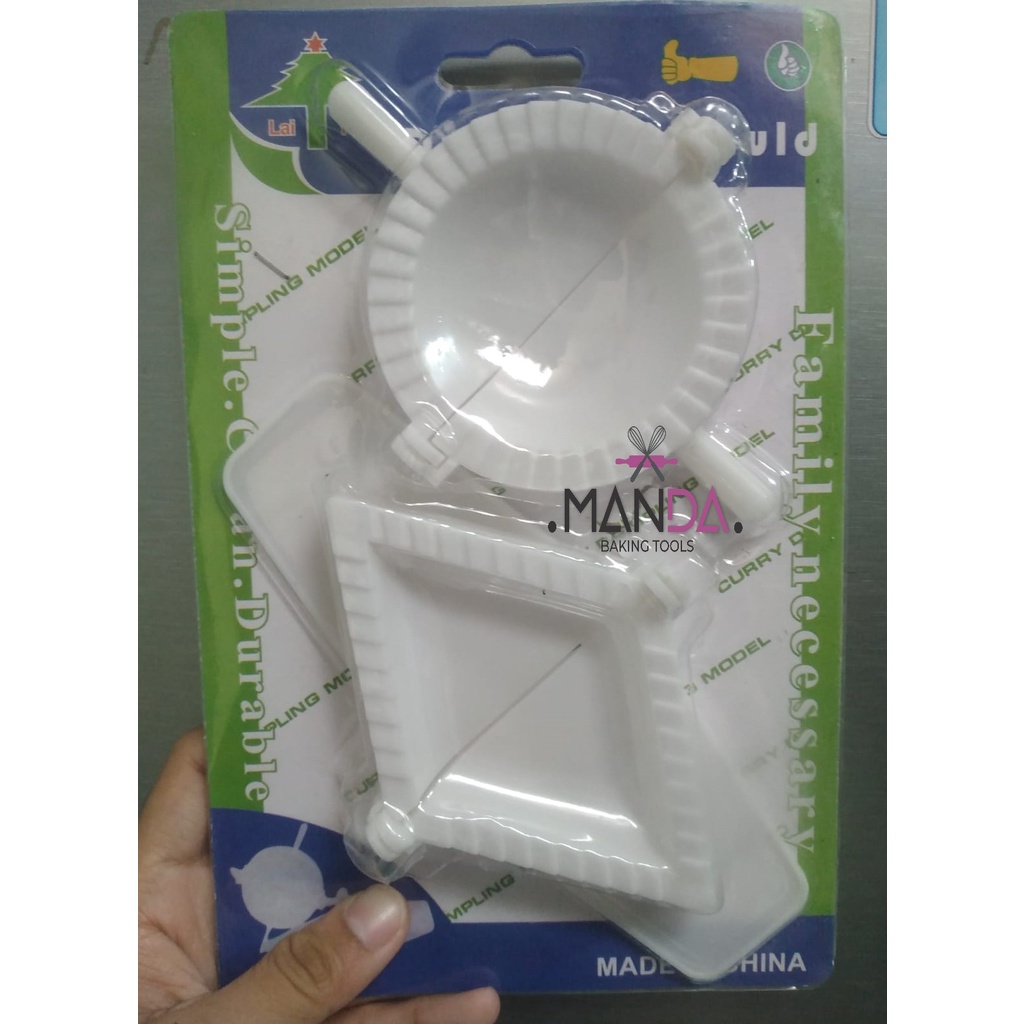 Cetakan Pastel Bulat Pastel Segitiga Cetakan Sambosa