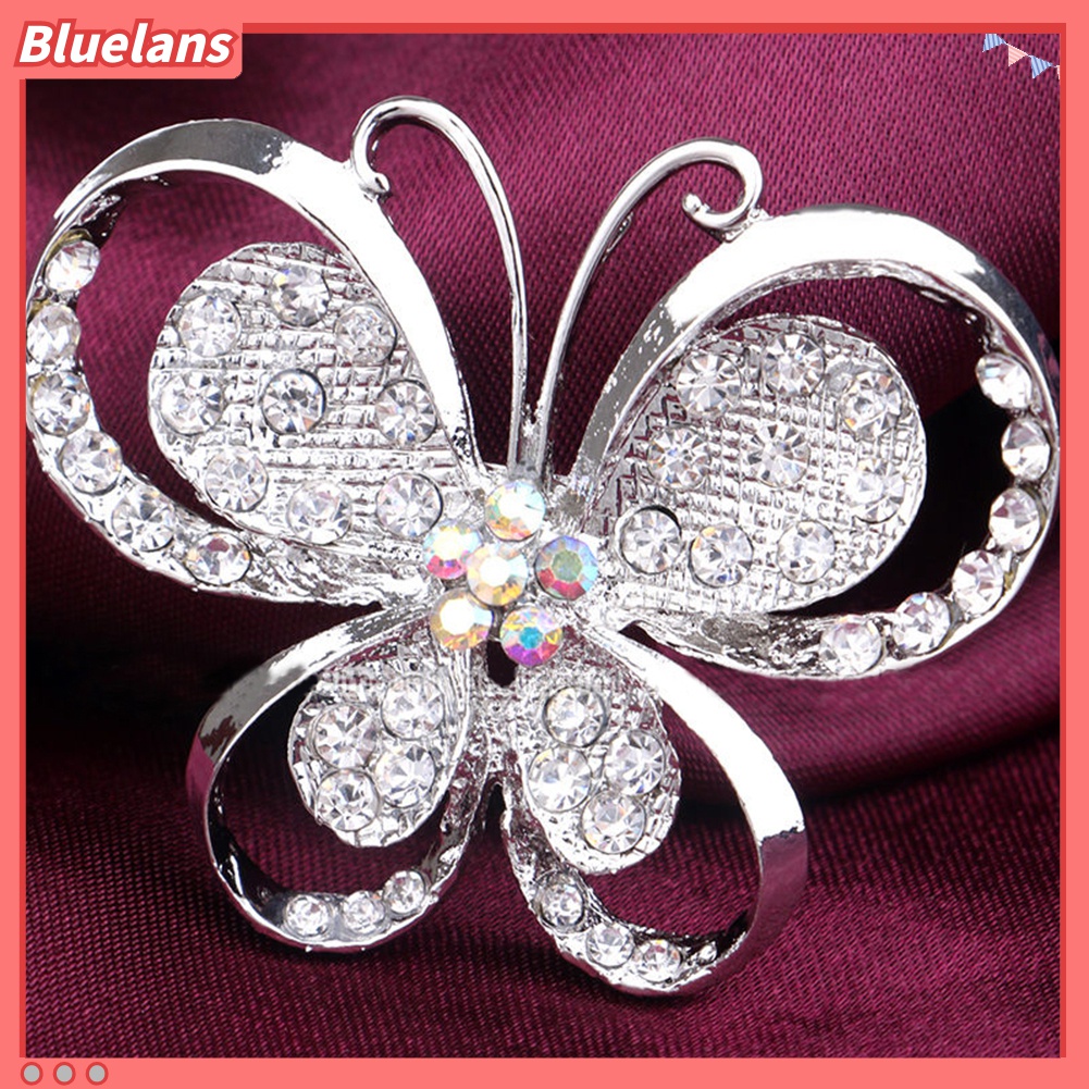 Bros Pin Bentuk Bunga Bahan Alloy Lapis Silver Aksen Berlian Imitasi Untuk Pesta Pernikahan