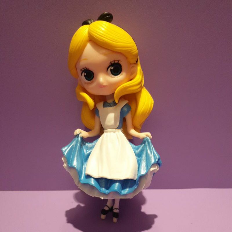 Topper kue Alice in wonderland / figurine alice / cake topper alice
