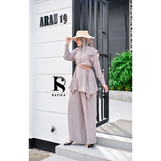 Tory set by Rafika stores