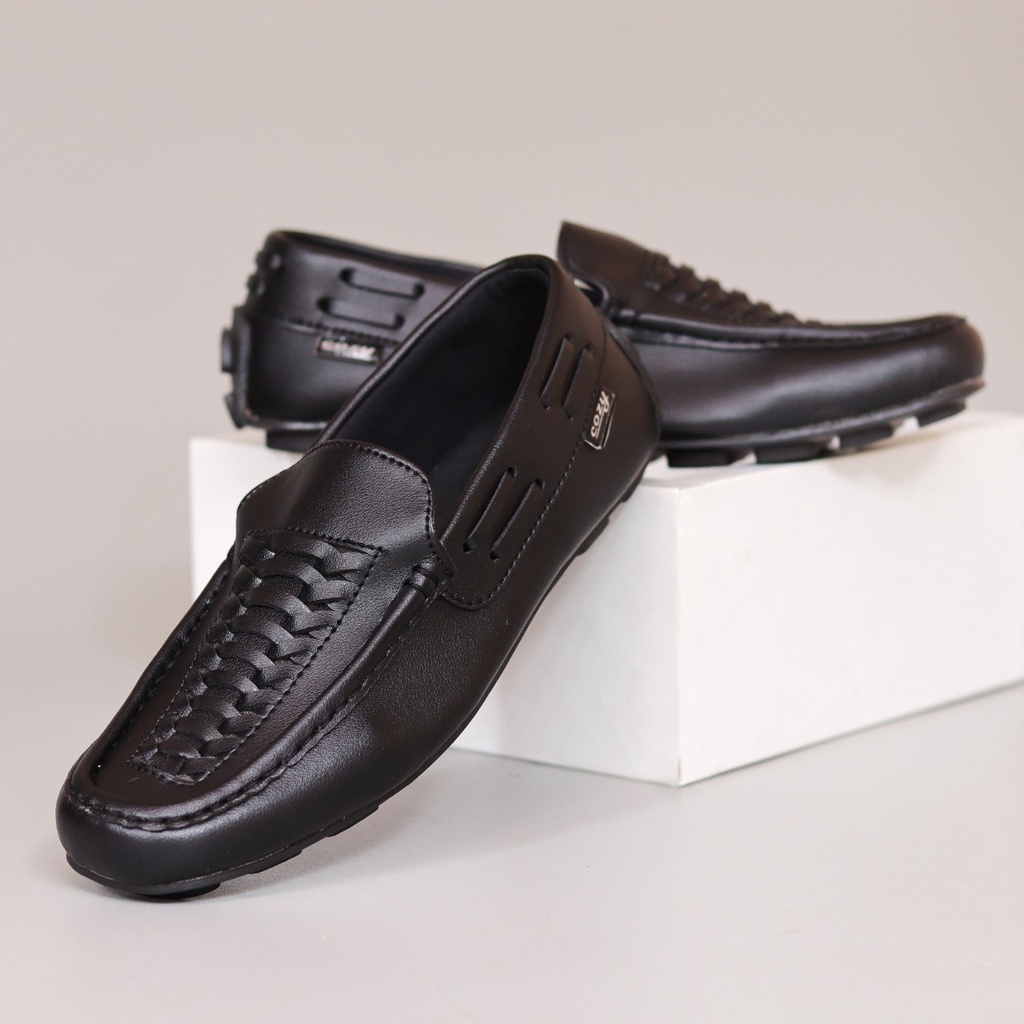BURAY X SEPATU SLIP ON LOAFERS PRIA DEWASA COZY KULIT PU PREMIUM ASLI FORMAL CASUAL SLIP ON PRIA KERJA KANTOR GURU PNS PESTA RESMI NYAMAN || SLIP ON PRIA PANSUS BERKUALITAS 2022