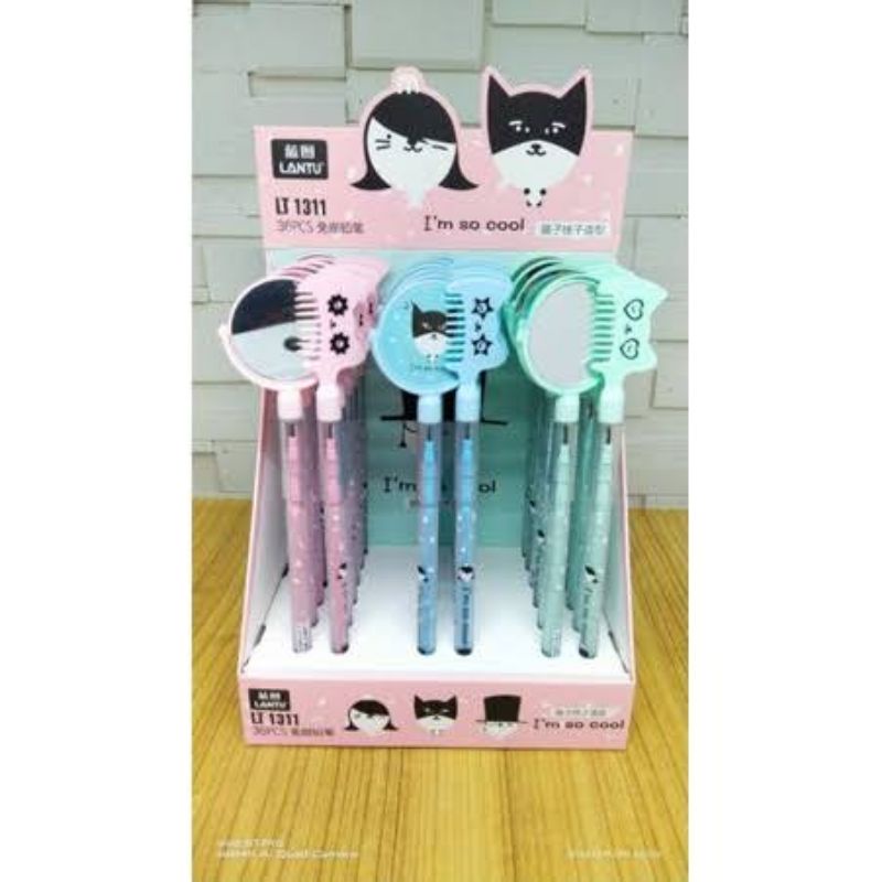 

Pensil Isi| motif kaca atau sisir