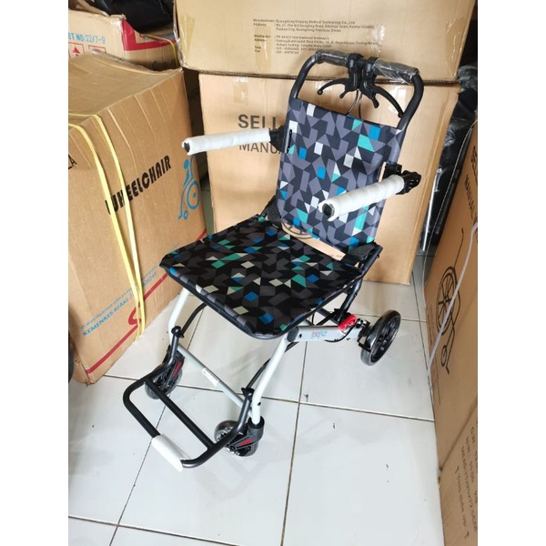 Kursi Roda Travelling  Kursi Roda Lipat + Tas kursi Roda
