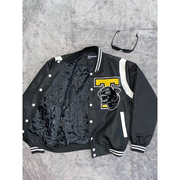 Varsity Thanksinsomnia