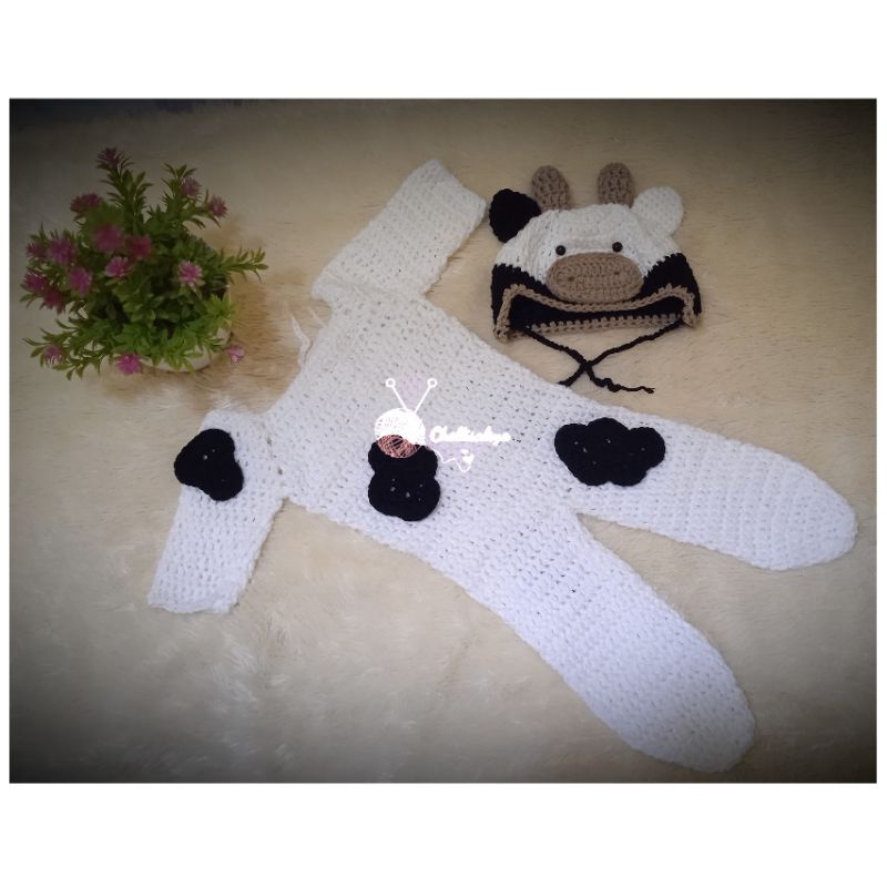 kostum rajut bayi sapi / baju rajut bayi / property photography / photoshoot