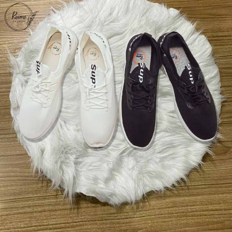 Sepatu Sneakers Pria Terbaru Fashion Import - 8013