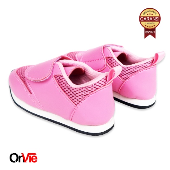 Sepatu Olahraga Anak Perempuan/ Sepatu Sport Anak / Sepatu Anak Polos / Sneakers Anak Velcro / Onvie