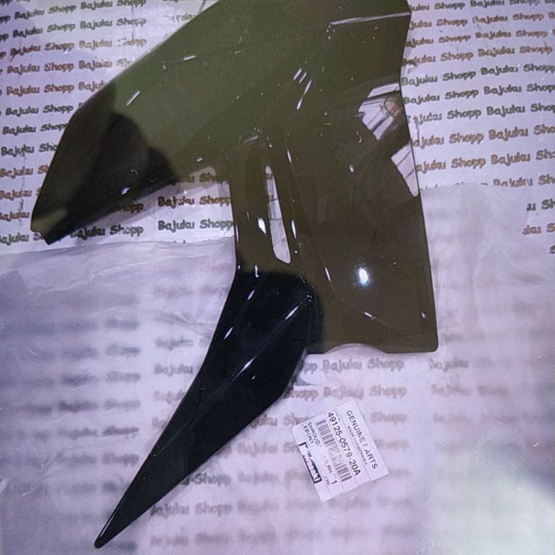 SHROUD SAYAP TANGKI FAIRING TANKI KAWASAKI Z250SL Z250 SL Z 250SL ORIGINAL KAWASAKI