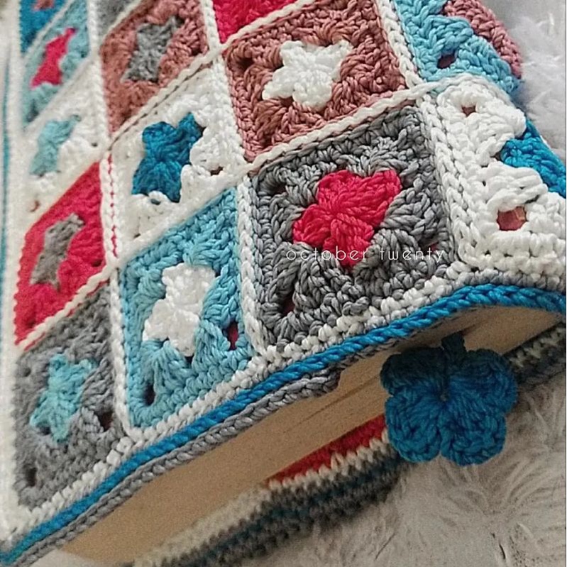 Sampul Alquran Rajut / Cover Alquran Rajut / Sampul Buku /Sampul Rajut