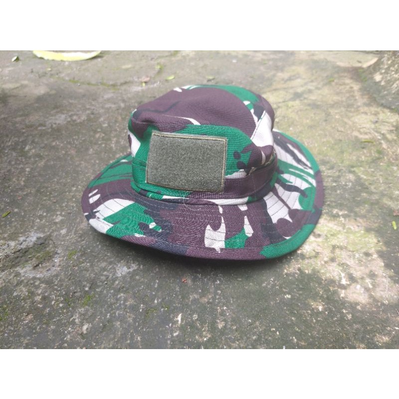 Topi Rimba Loreng