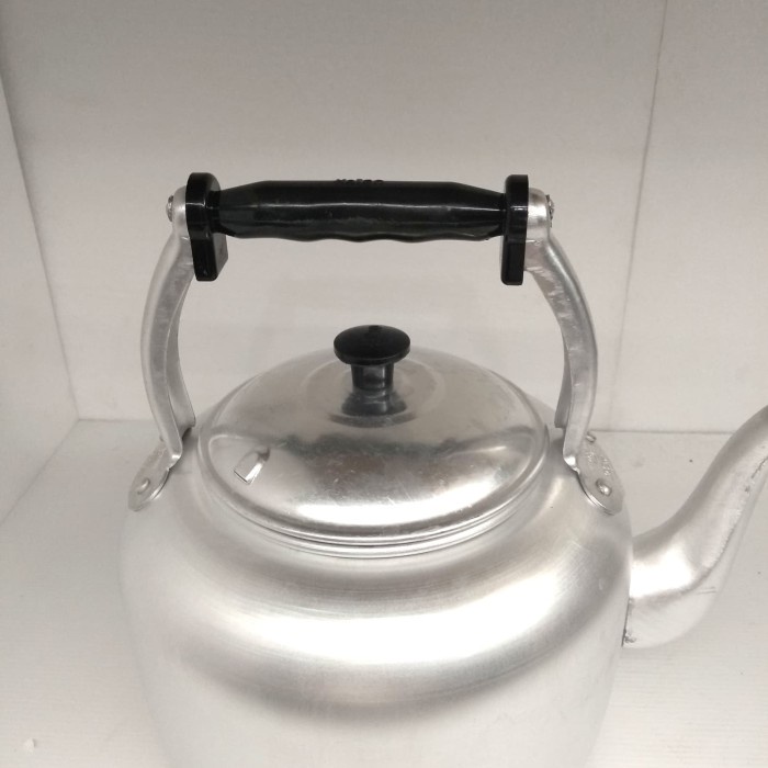 Teko Ceret Ketel Air Halco 26 cm 10 ltr