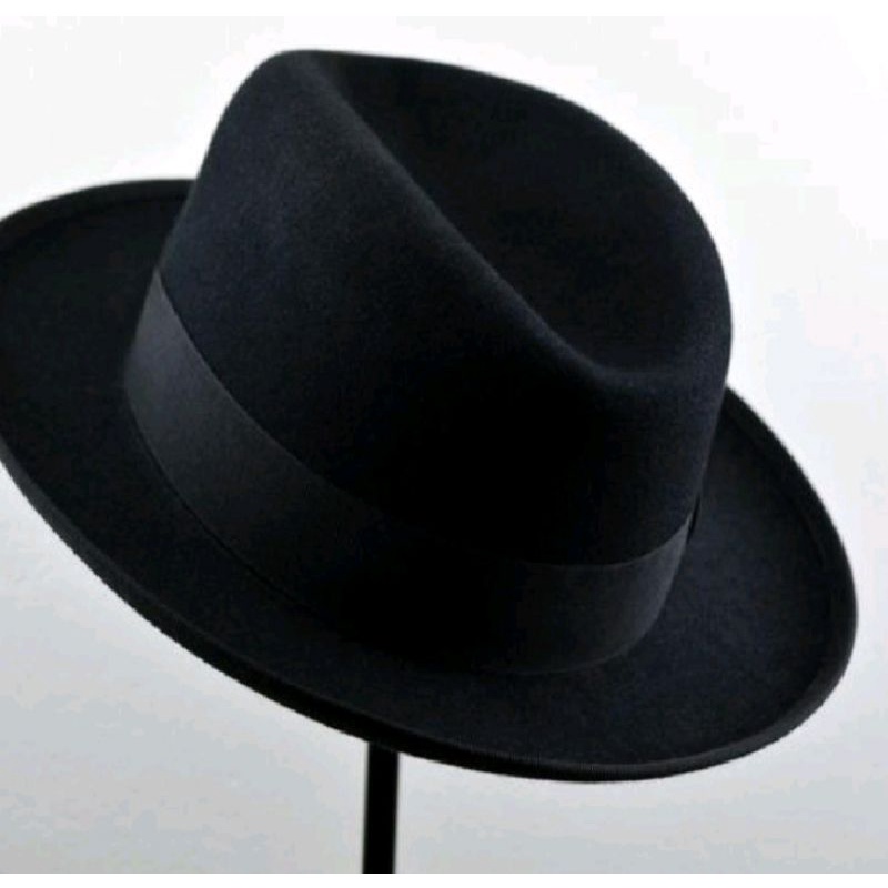topi kulit sapi asli