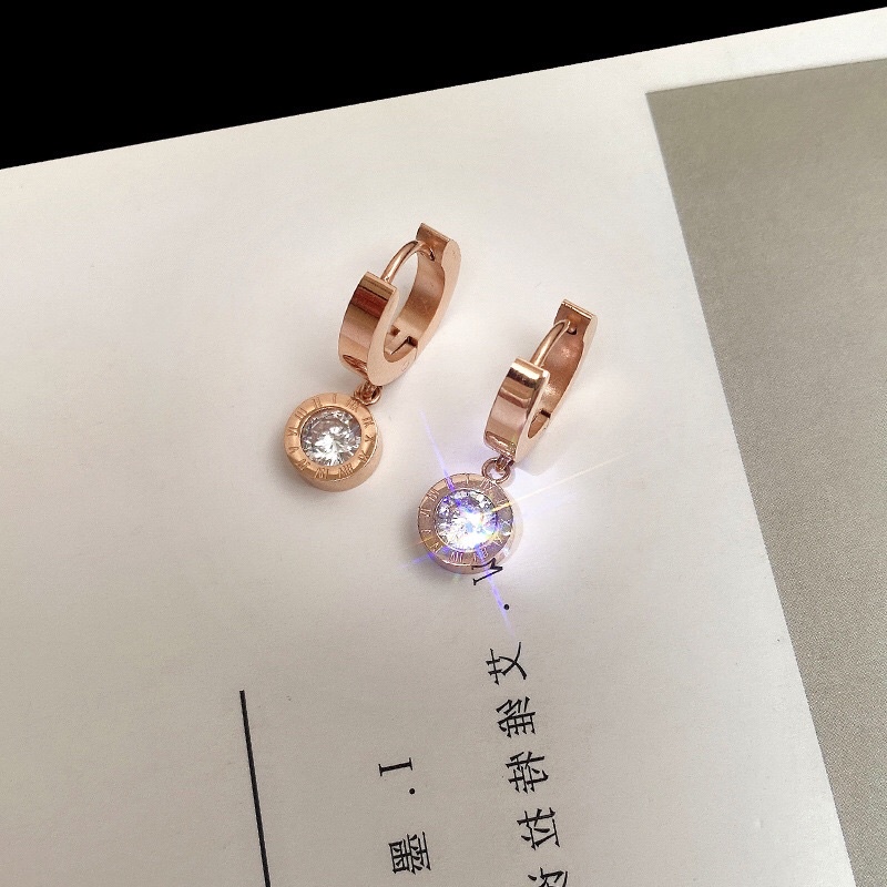 Anting Titanium White Diamond Trending Elegan Korea Fashion Style