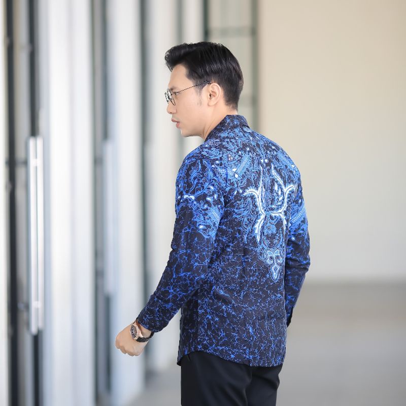 BATIK BOLO DEWO Motif Kamandanu Hem Atasan Kemeja Baju Batik Pria Lengan Panjang