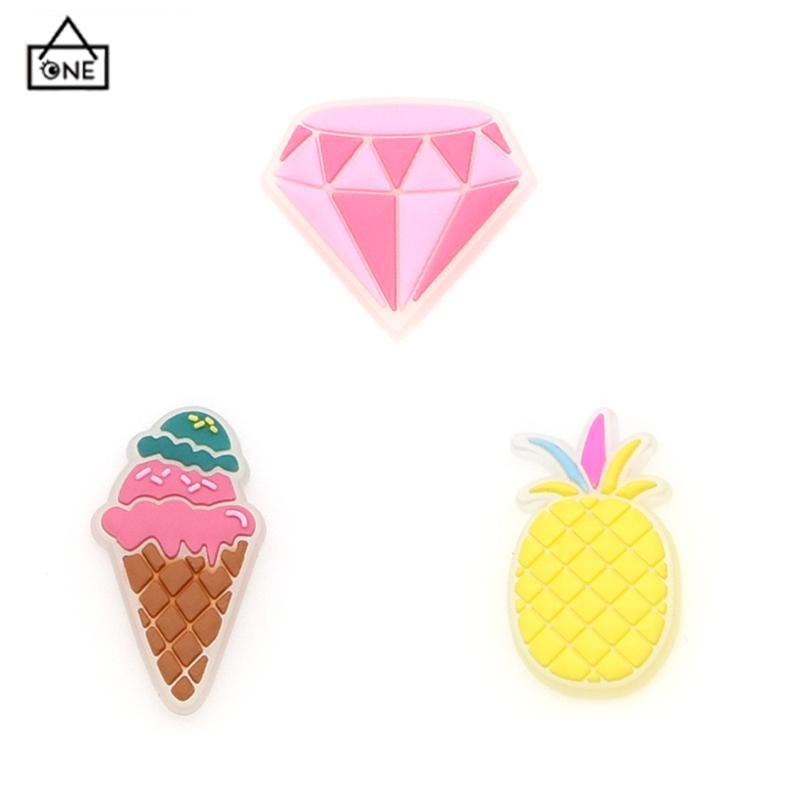 COD❤️Charms Pin Bahan Pvc Glow In The Dark Desain Makanan Untuk Aksesoris Charms Fashion-A.one