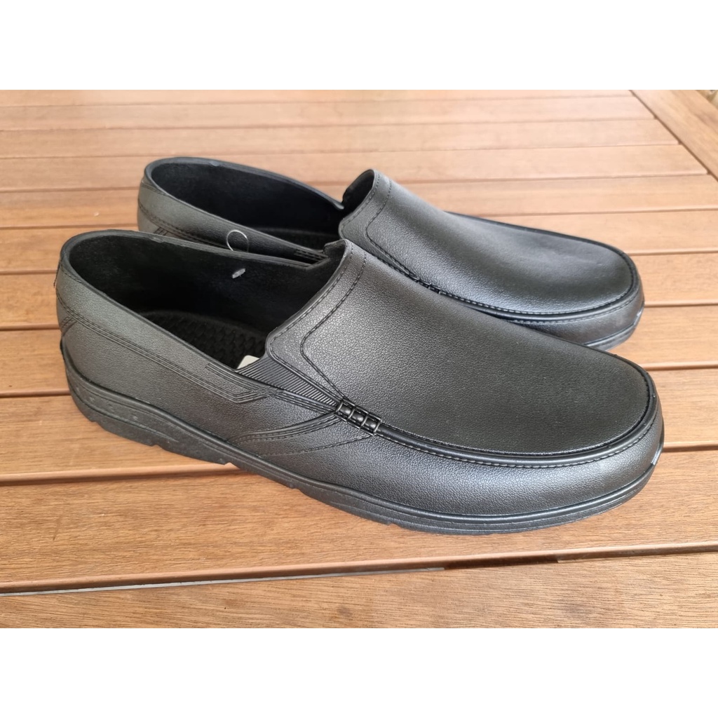 Sepatu Slip On Pria ATT AB 668 Pantofel Karet Anti Air Formal 39-44