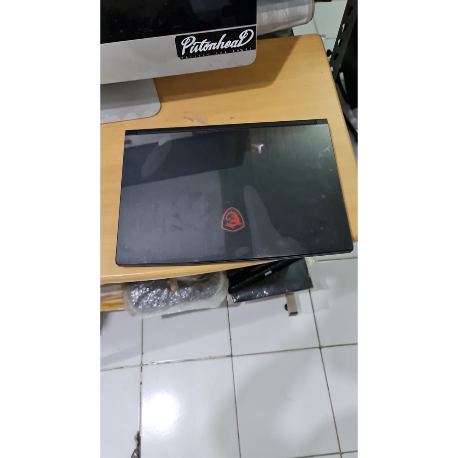 MSI Gaming Laptop GL63 - i5 gen10 8gb /512 NVDIA G-Force (second like new)