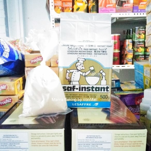 

Ragi SAF INSTANT GOLD 100 GR Pengembang kue roti Kualitas Import