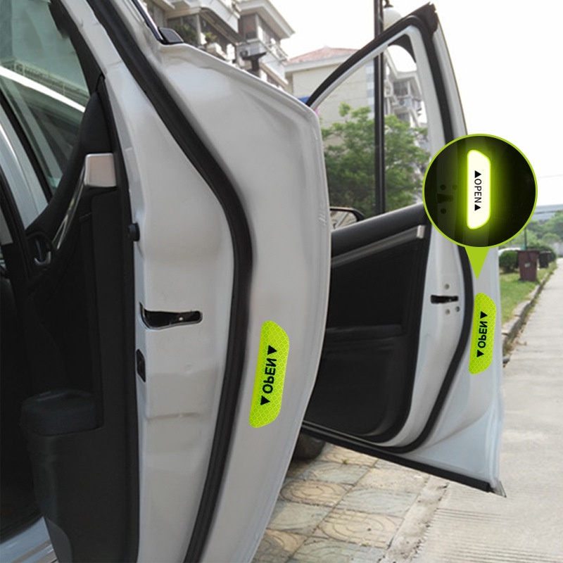 2pcs / Set Stiker Reflektif Anti Tabrakan Untuk Pintu Mobil