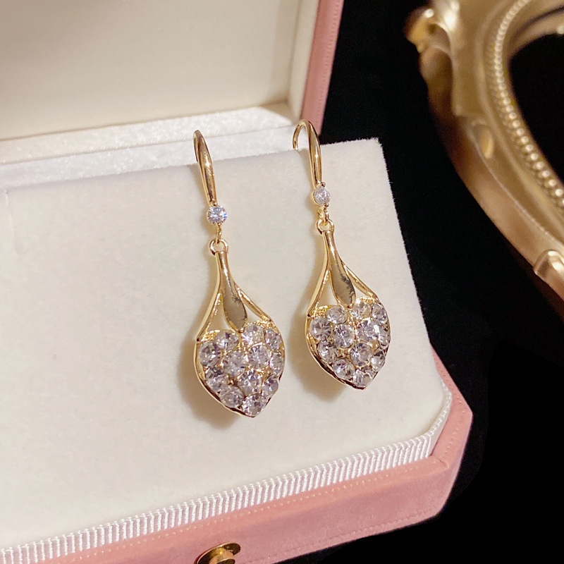 Anting Kait Bentuk Hati Water Drop Bahan Zirkon Untuk Wanita