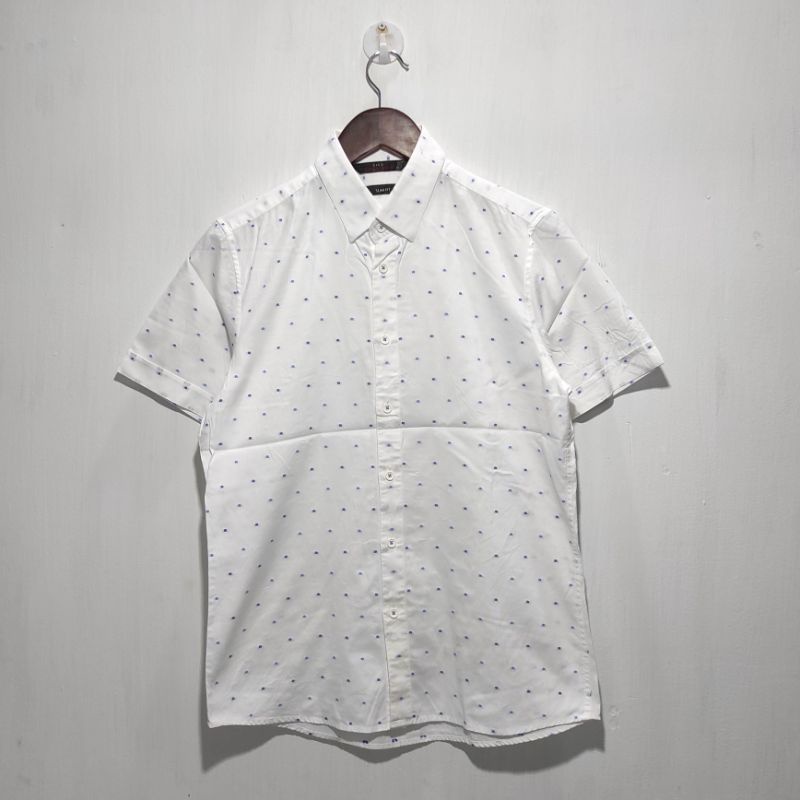 Kemeja polkadot pria SIEG size M