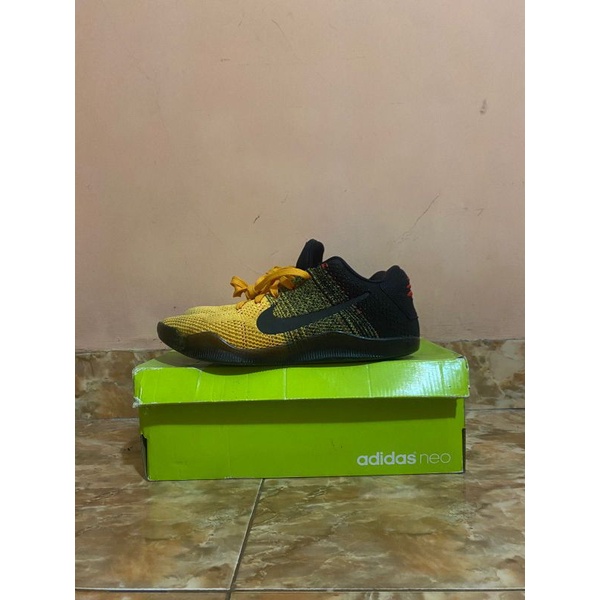 Nike Kobe 11 Bruce Lee