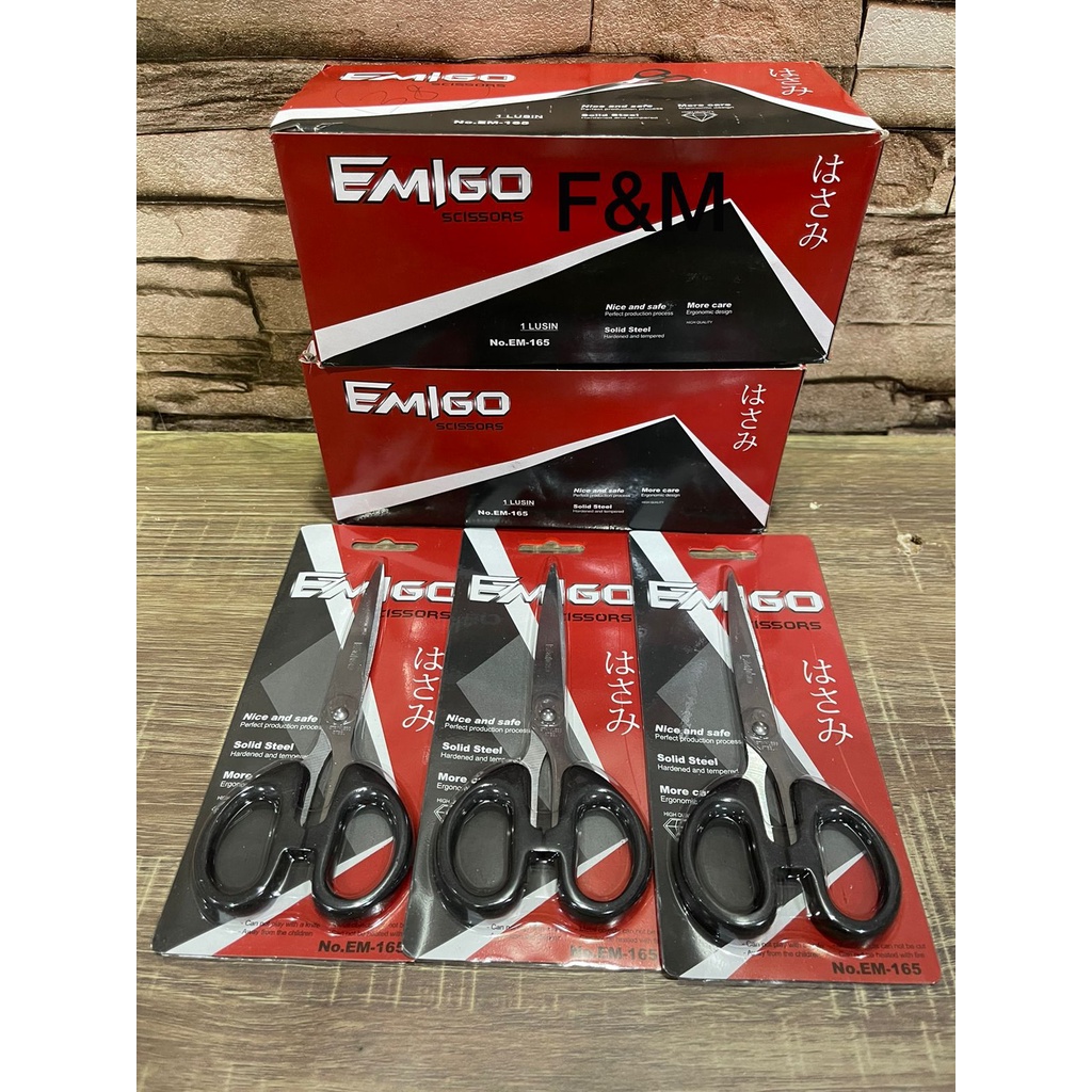 

Gunting Emigo / gunting sedang warna hitam