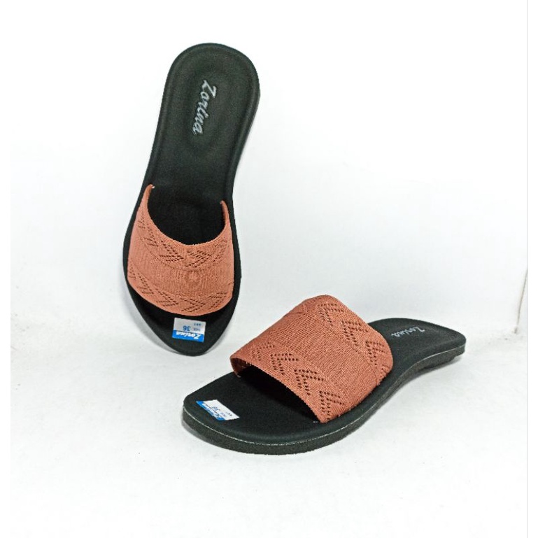 SANDAL WANITA TIDAK LICIN SOL KARET MENTAH RAJUT IMPORT-Rosta