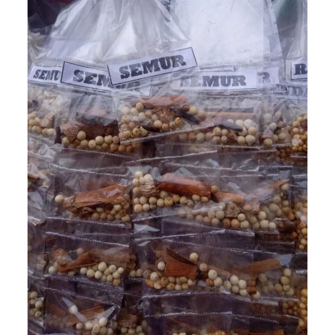 

Bumbu semur isi 5 Renceng. isi 5 pcs perenceng