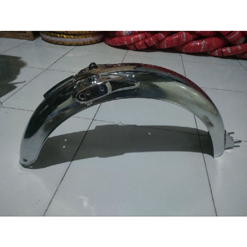 SPAKBOR BELAKANG HONDA CB125 CROM MERK OSK