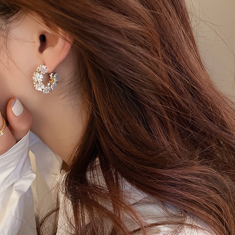 Anting Mutiara Berlian Imitasi Bentuk Bunga Gaya Korea