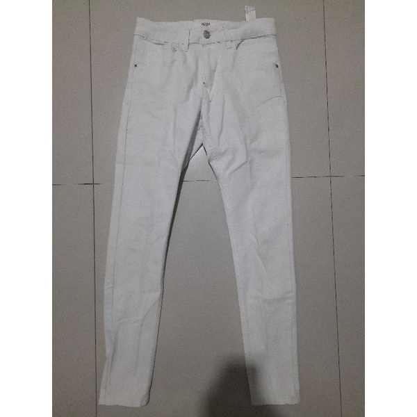 Celana Jeans Bershka Super Skinny