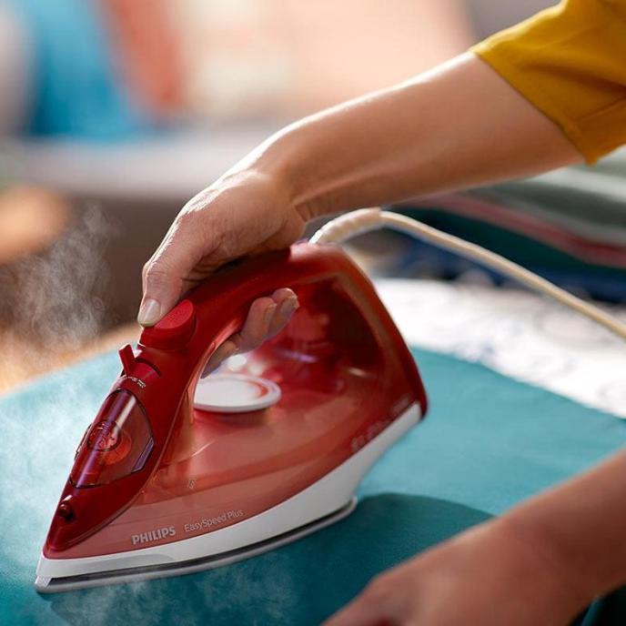 Philips Steam Iron GC1424/45 - Red / Setrika Uap GC-1424/45 Low Watt