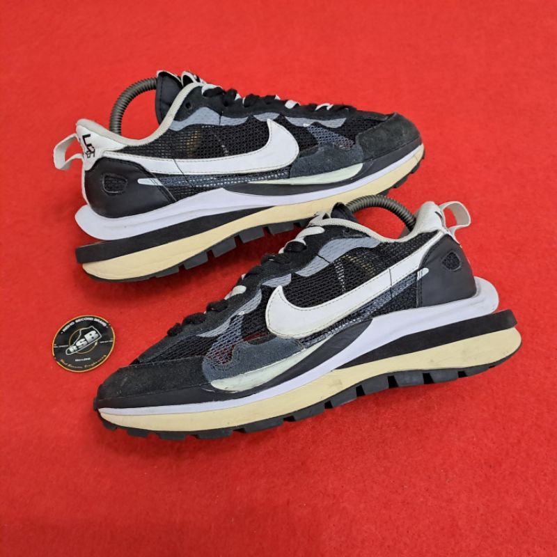 SEPATU NIKE SACAI VAPOR SIZE 41 (SECOND BRAND)
