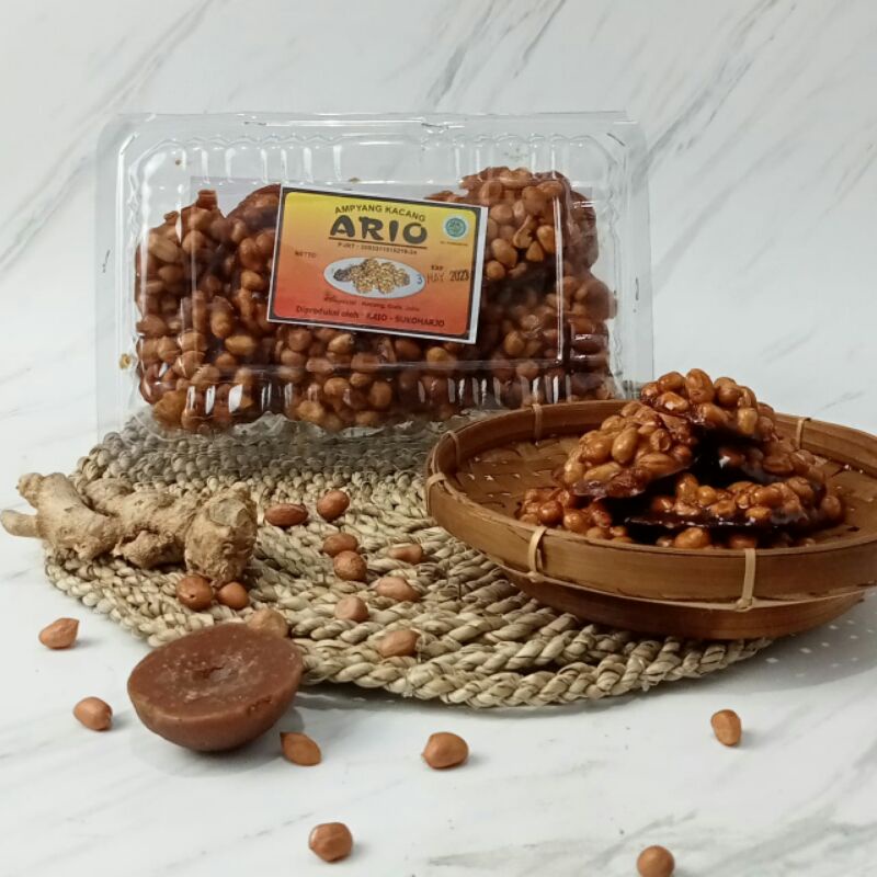 

Ampyang Kacang Ario Ukuran Besar