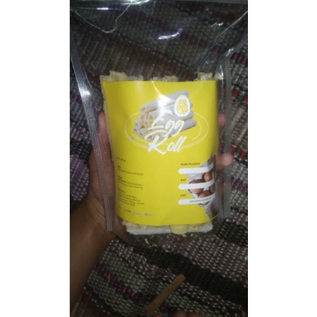 

kue semprong/Eggrol