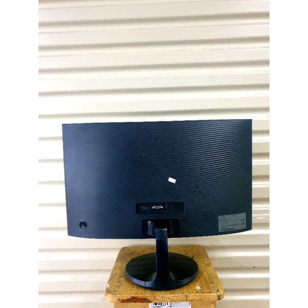 Led monitor samsung C24F390FHE 24 Inc layar curved Fullhd 1920x1080p pas buat gaming dan desain