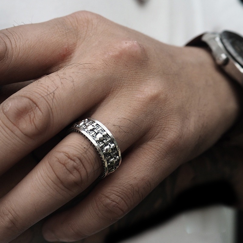 Cincin Desain Tengkorak Gaya retro Indian Eropa Amerika Warna silver Untuk Pria Dan Wanita