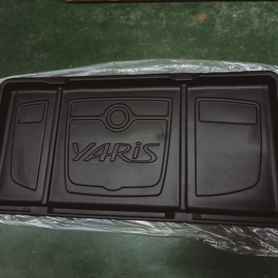 Karpet Bagasi Yaris/Tatakan Bagasi Belakang Yaris/Luggage Tray Yaris Bakpao/Trunk Tray Yaris Lama Or