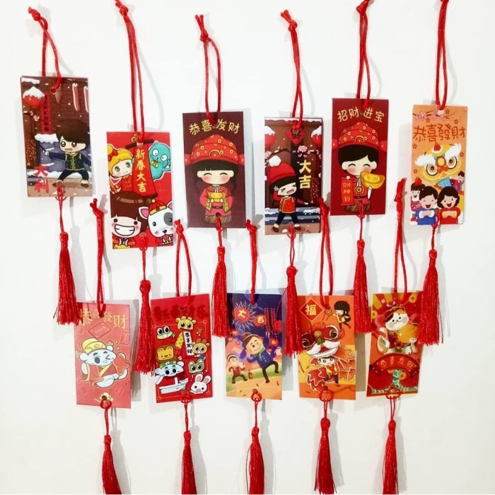 

Bergaransi Gantungan Angpao Imlek/Hiasan Pohon Imlek/Hiasan Imlek/Angpao Gantung Gilaa!!!