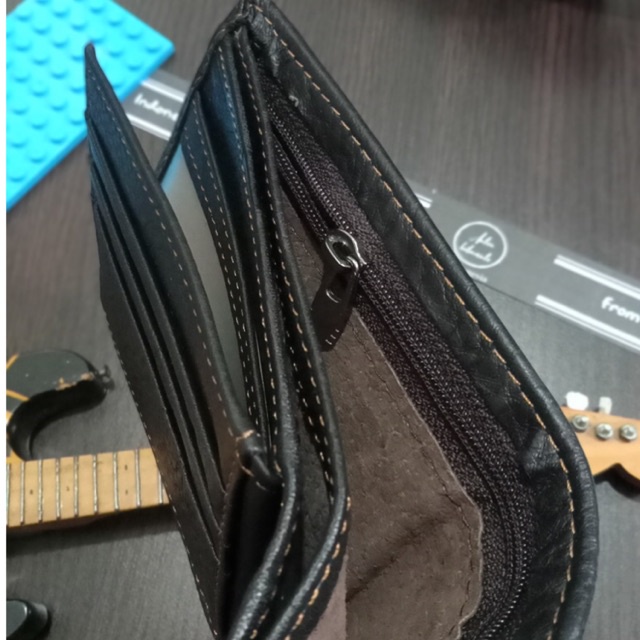 DOMPET KULIT UKURAN KECIL‼️ dari anton hilmanto dompet lipat dua pria dompet kulit asli berkulitas import dompet ukuran kecil pas uang #dompet #dompetpria #dompetcowok #dompetkulit