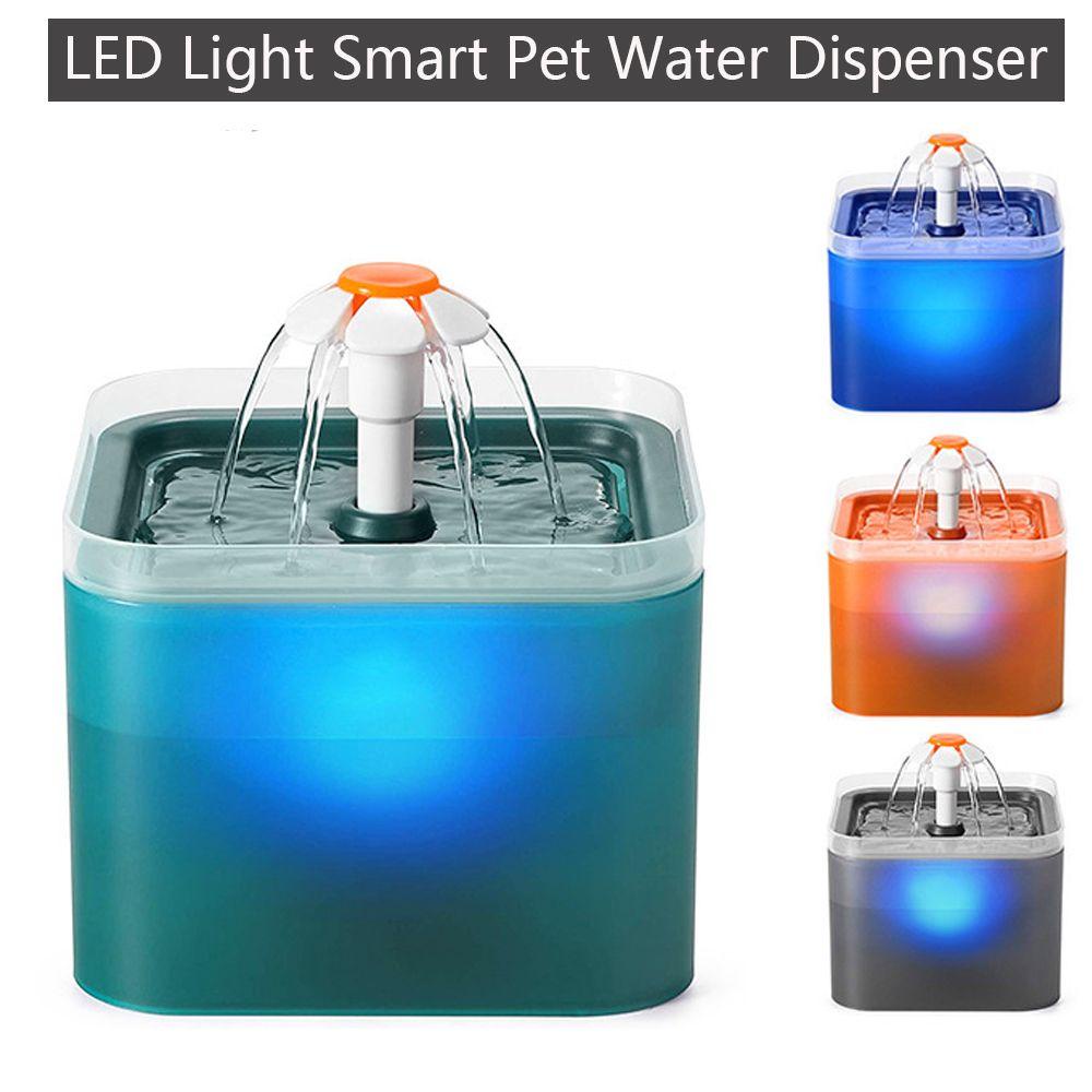 Solighter Pet Water Drinker Bisu Lepas Bermanfaat Dengan Lampu LED Smart Dispenser Air Peliharaan