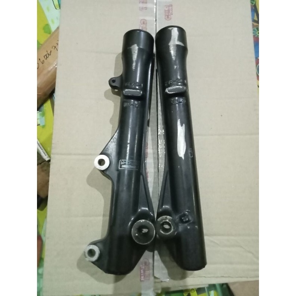 bottom shock depan vario 125,150