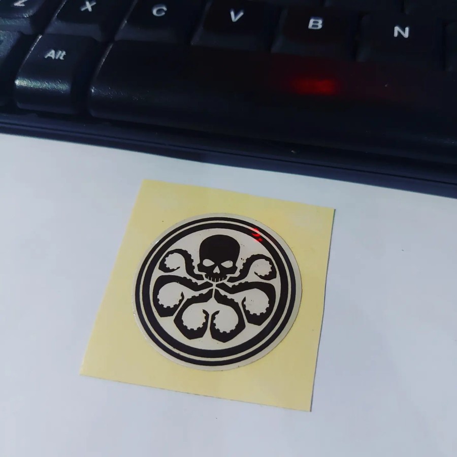 

Sticker Resin Timbul HYDRA Stiker Lentur 3D Logo Kecil 4cm