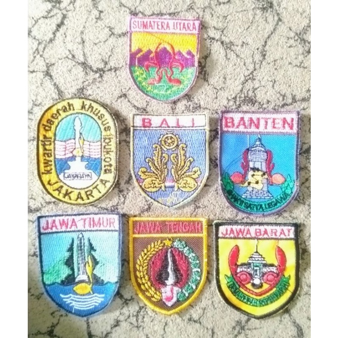 BADGE KWARDA KWARTIR DAERAH PRAMUKA BORDIR