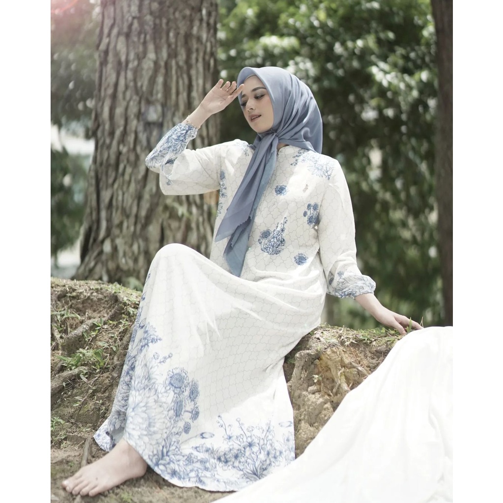 Edera Dress by jamila humaila
