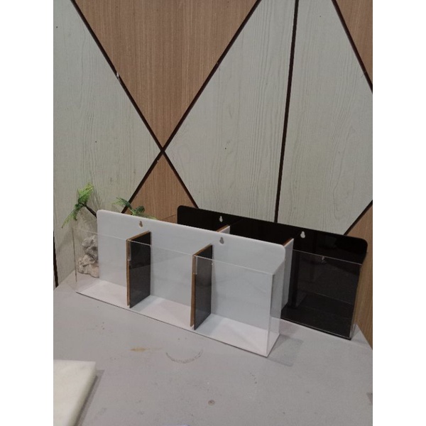 Soliter Akuarium Baby Chana & Cupang & Guppy Bahan Akrilik Akuarium