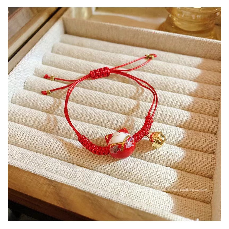 Gelang Tali Kepang Handmade Warna Merah Dengan Charm Kucing Fortune Untuk Pasangan